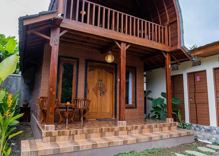 Yama & Ubud * パヤンガン
